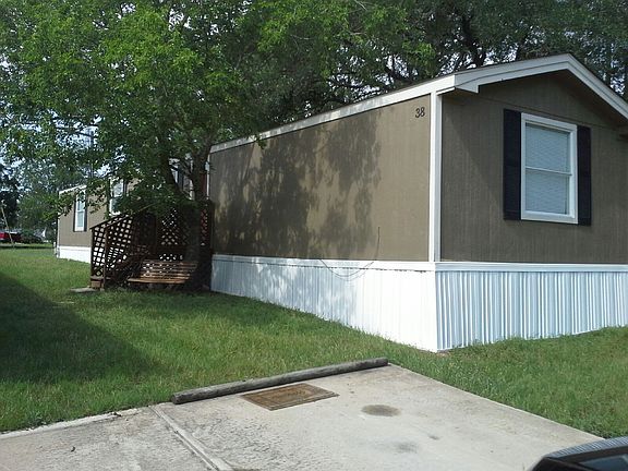 2nd image of 2505 Main St Trlr 38