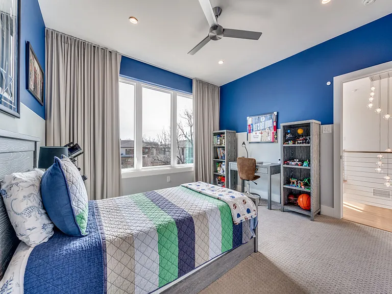 3925 Lively Ln — Photo 11