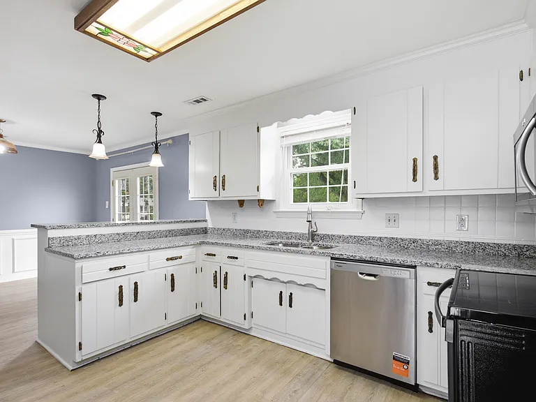 2510 Bicors Dr — Photo 11