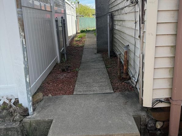 356 Pine St, Danville, PA 17821