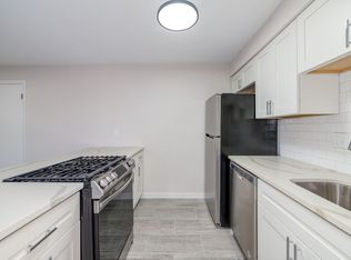 The Oaks Apartments, Saint Louis, MO 63129