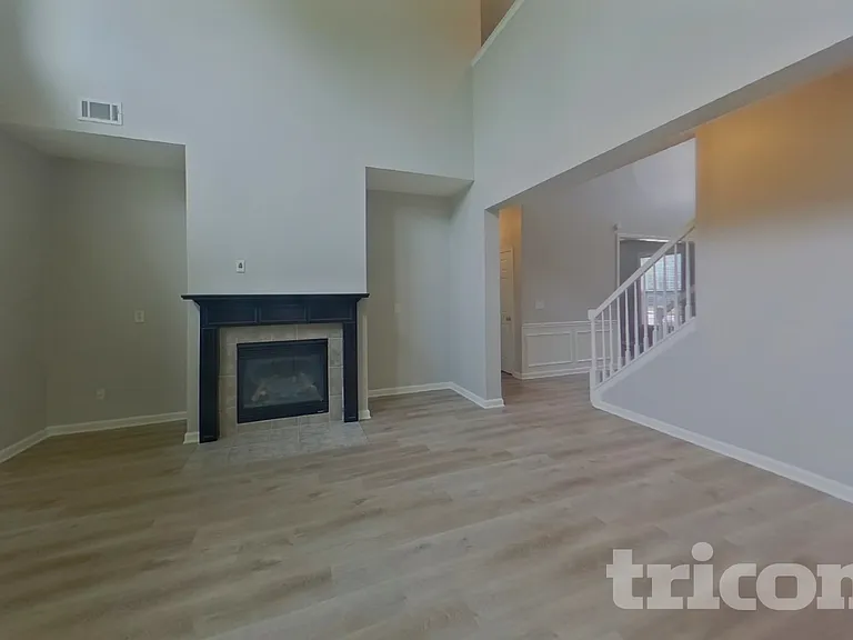 7259 Madison Cir — Photo 2