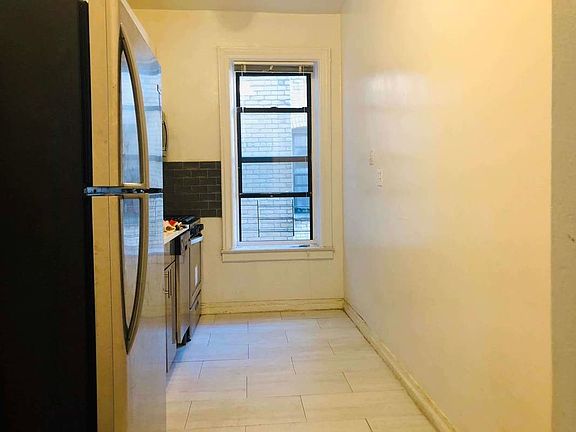 3rd image of 2157 Ocean Ave #5M