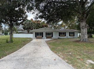 6808 Fern Cir, Leesburg, FL 34748