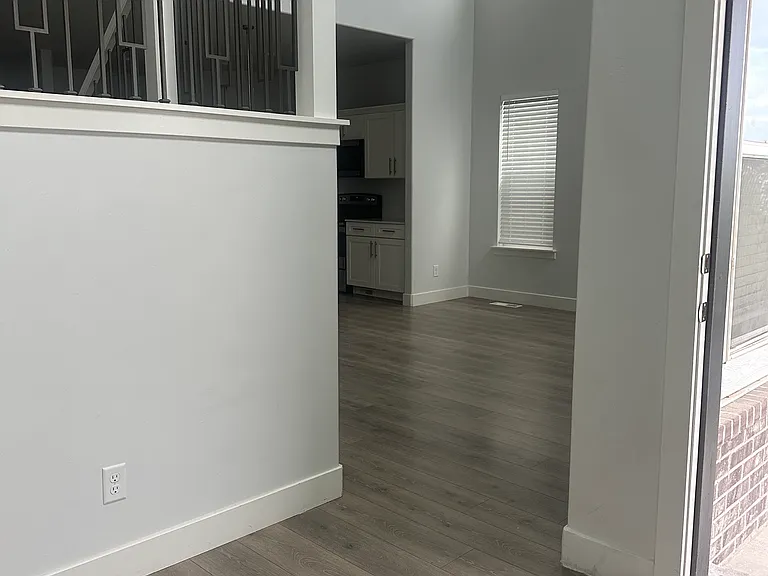 4336 W Watchmen Way — Photo 32