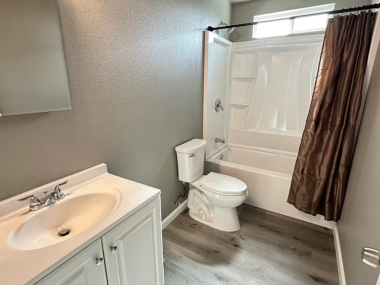 1645 Marl Ave — Photo 6