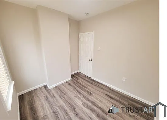 2538 N Gratz St — Photo 27