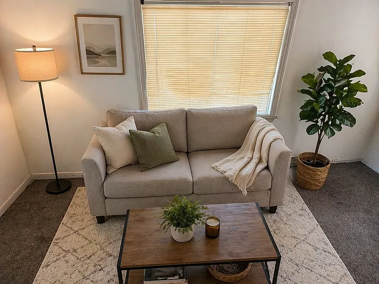 82 Porter St #2 — Photo 10