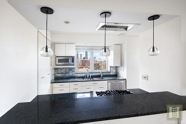 Rented by Halstead Real Estate | media 11
