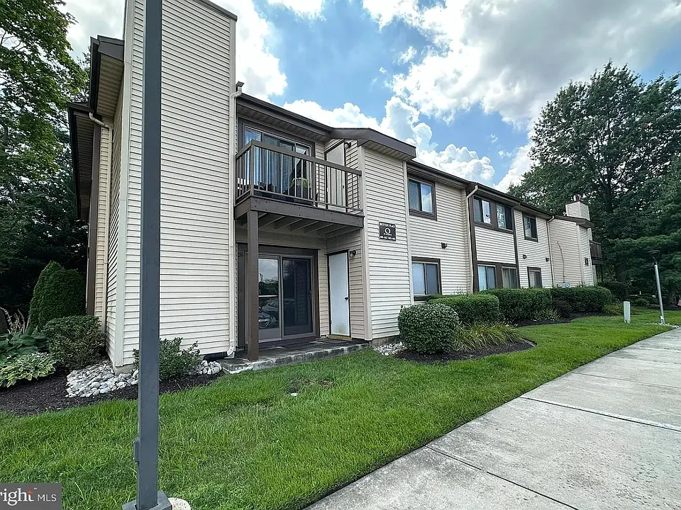 1602 Britton Pl
