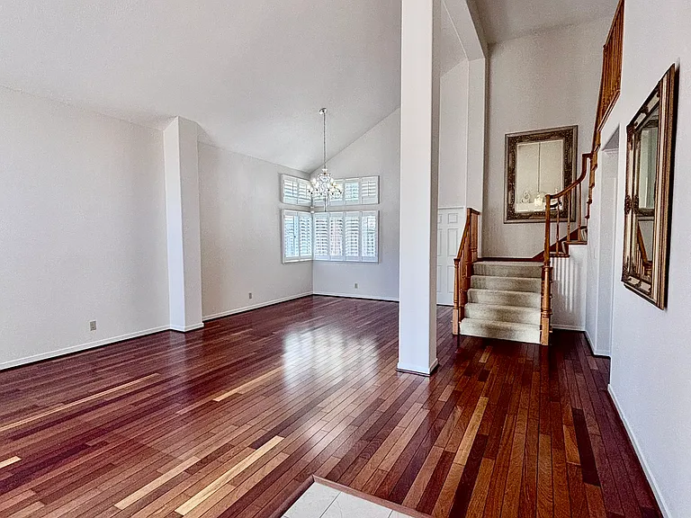 43991 Beretta Dr — Photo 15