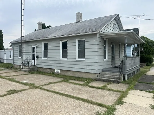 2 bed, 975 sqft, $1,125 — Photo 2