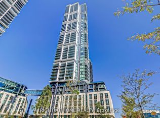 7890 Jane St #5207, Vaughan, ON