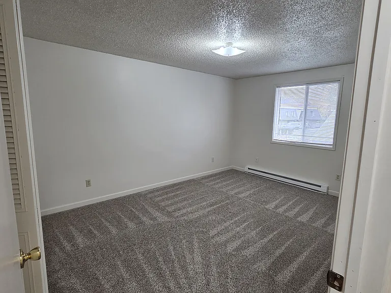 527 Washington St #4 — Photo 12