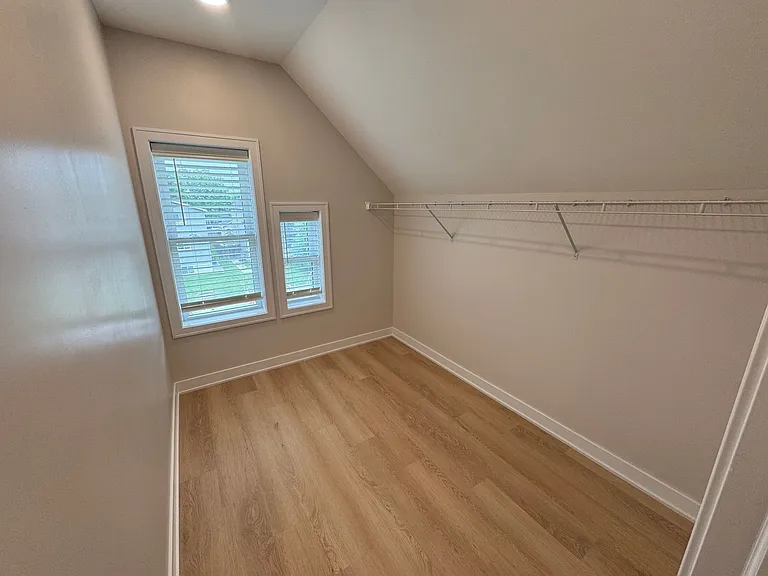 1234 & 1236 Summit St EMP — Photo 31