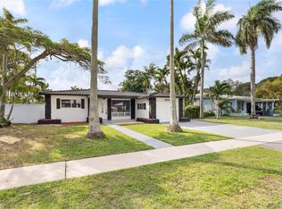 3254 Lincoln St, Hollywood, FL 33021