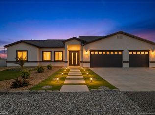 2120 Iroquois Ave, Pahrump, NV 89048