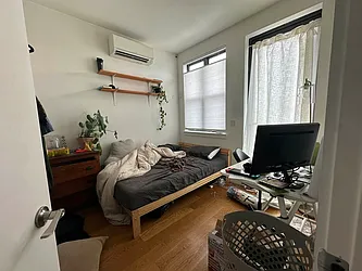 Rented by Space Link Realty