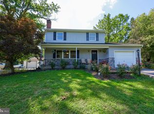285 Tannery Rd, Reinholds, PA 17569