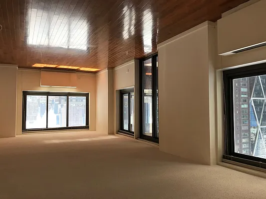 Sold by Realty Group International | media 23