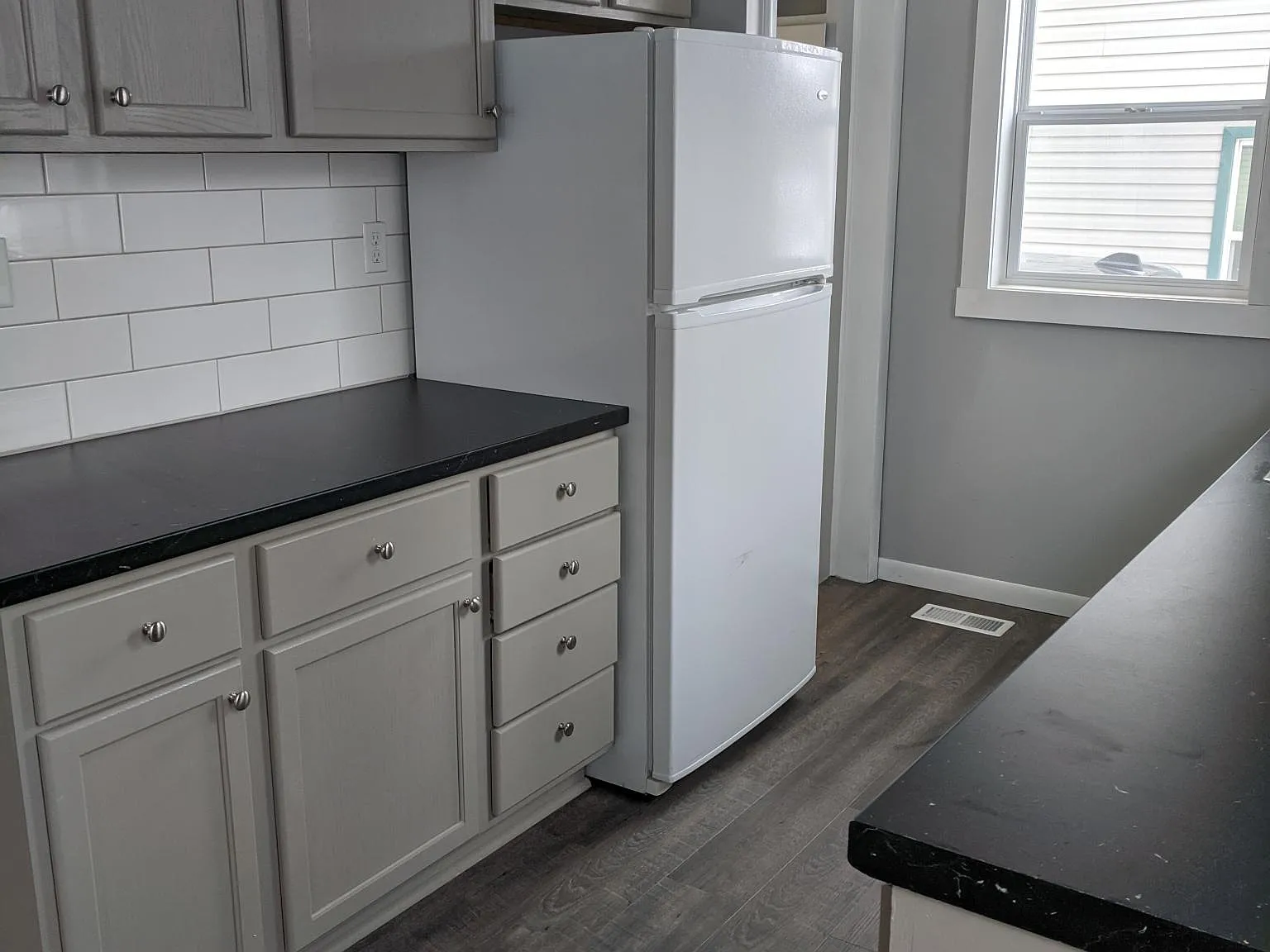 3127 N Cotner Blvd — Photo 3