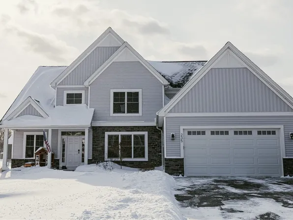 235 Whistlers Cove Ln, Rochester, NY 14612
