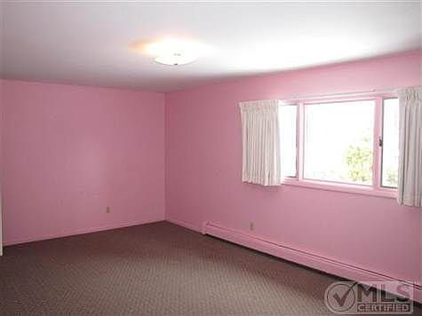 5th image of 2545 Lake Shore Dr