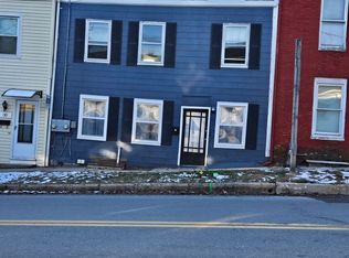 32 N Main St, Shrewsbury, PA 17361