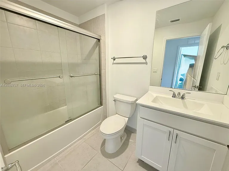 6939 Harbours Edge Ave #6939 — Photo 11