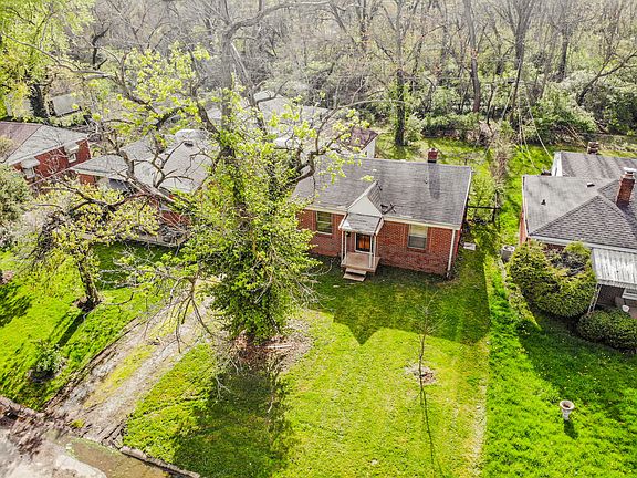 3rd image of 3250 Brouse Ave