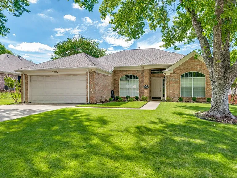 3607 Canyon View Ct — Photo 35