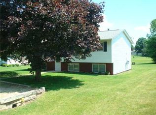 208 3rd Ave, Stanwood, IA 52337