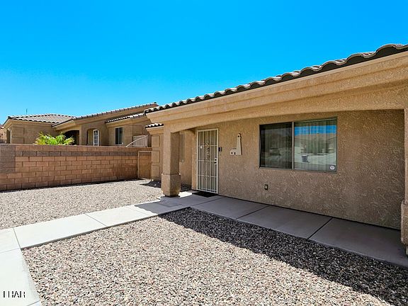 5th image of 2990 Palisades Dr