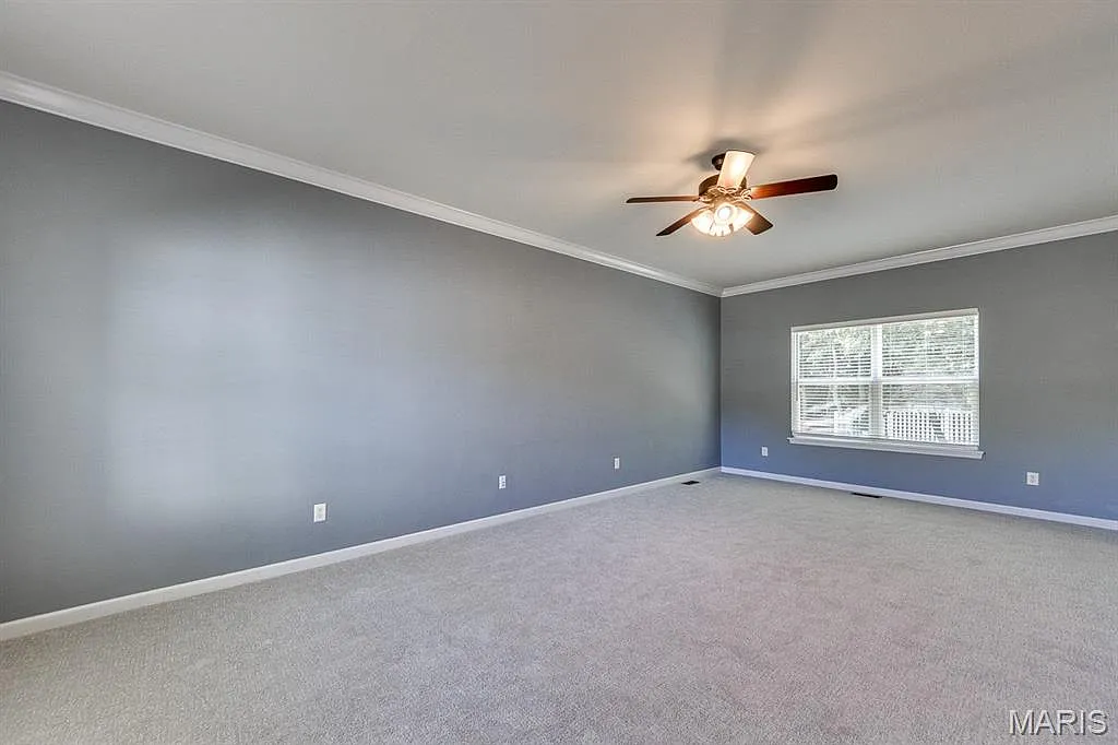 3 bed, 2.5 bath, 1728 sqft, $2,400 — Photo 3