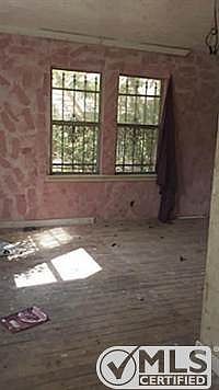 5th image of 2426 Harlandale Ave