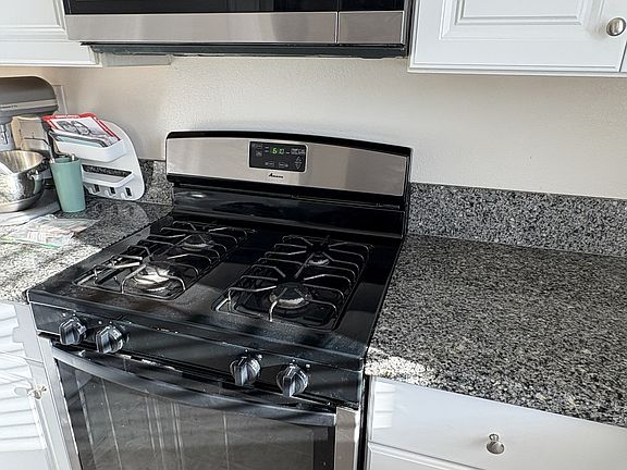 5th image of 12918 Echo Valley St