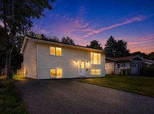 58 Circassion Dr, Cole Harbour, NS B2W 4N3