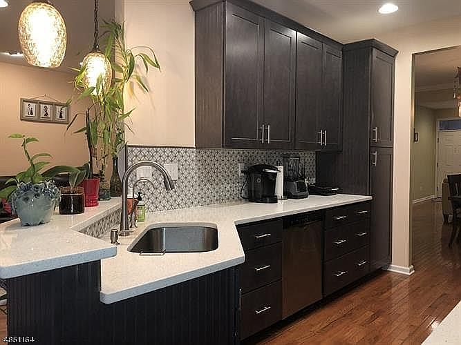 Fully updated kitchen