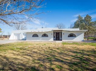 1403 E Mescalero Rd, Roswell, NM 88201