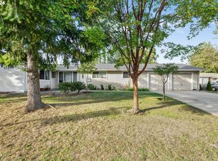 1585 SE 5th St, Gresham, OR 97080