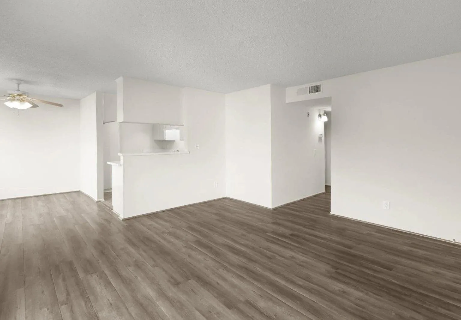 2 bed, 2.0 bath, $2,595 — Photo 3