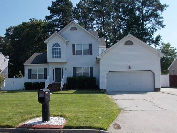 2nd image of 2717 River Oaks Dr