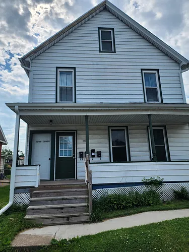 1008 Rhomberg Ave Photo 1