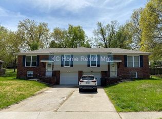 11015 W 49th St, Shawnee, KS 66203