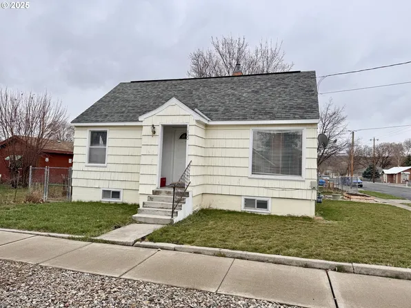 1800 Chestnut St, Baker City, OR 97814