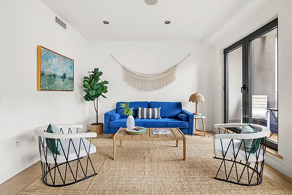 Sold by Compass | media 14