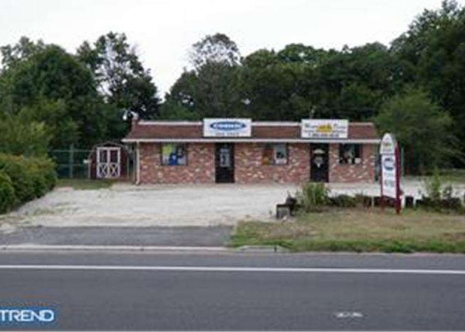 2nd image of 935 S Black Horse Pike