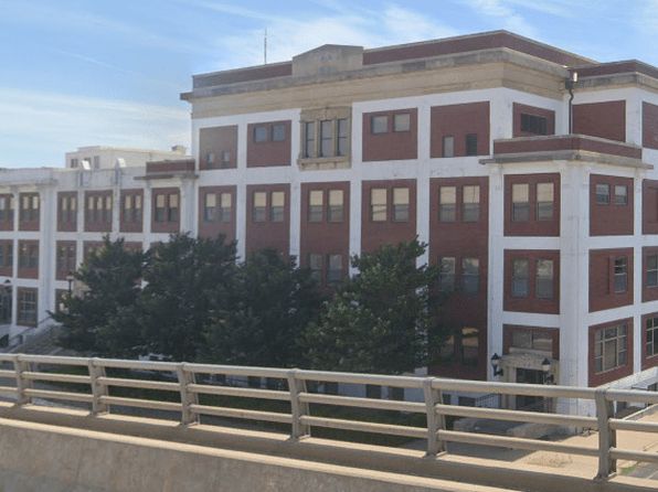 1001 NE Atchison Ave #11