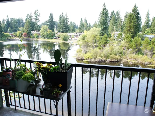615 75th Street SE #C-55, Everett, WA 98203