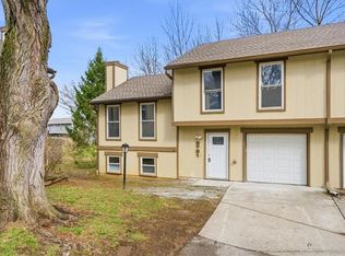 5761 N Anita Ave, Kansas City, MO 64151